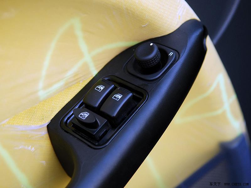 双环汽车 小贵族 双环小贵族1.1手动尊贵i型 高清图片