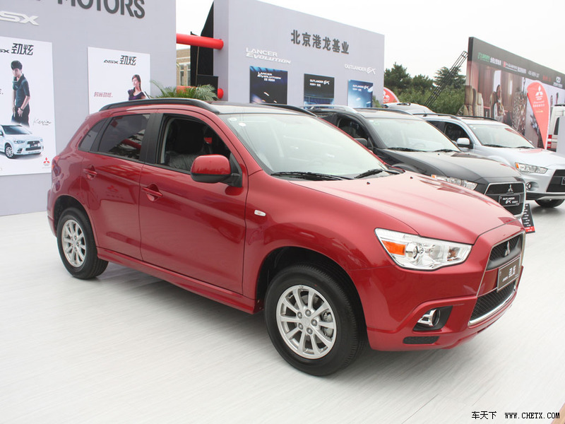 【图】 ASX劲炫  2011款 2.0四驱劲尚版车身外