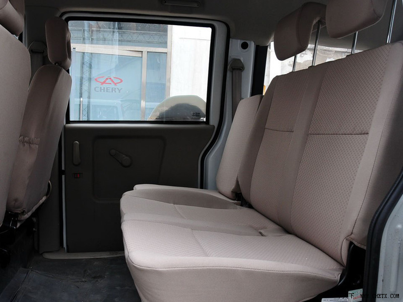 【图】 优优  2010款 1.0 基本型车厢座椅图片52