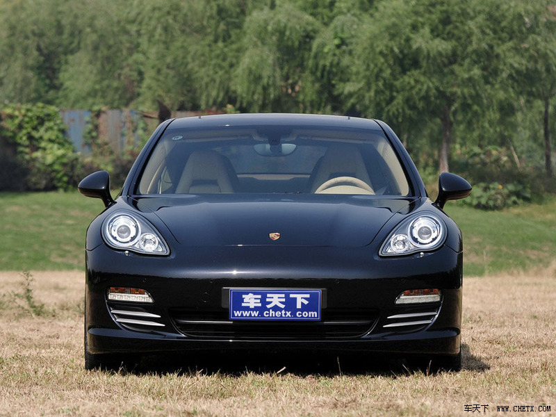 panamera中文名高清图片