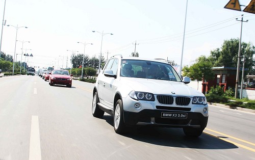 Ȥ܇?c)?BMW X3֮