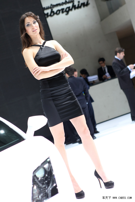 �Ϻ���չ ��ģ